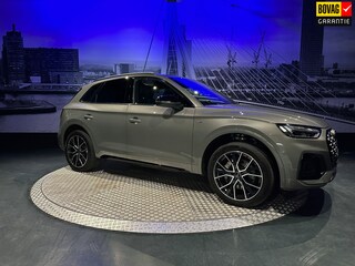 Audi Q5 50 TFSI e S edition Competition *Keyless*Camera*ChronosGrey*Trekhaak