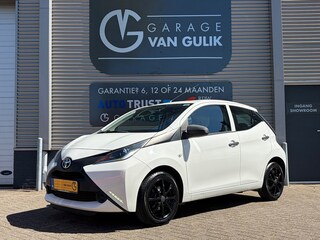 Toyota Aygo 1.0 VVT-i x 69PK Airco,Isofix,Bluetooth,ElektrRamen,Multi-Stuur,Radio/Cd-Speler,Lmv,Usb,Led