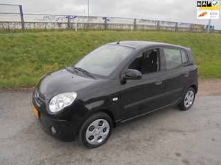 Kia Picanto 1.0 benzine met airco 98.000km
