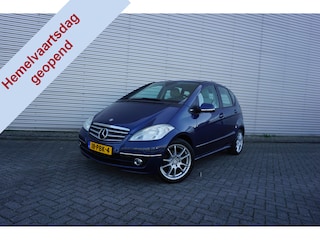 Mercedes-Benz A-klasse 160 Business Class Elegance AUTOMAAT - Airco / Cruise / BT / Parkeers. / Lm velgen / NAP