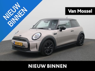 Mini Cooper 1.5 Aut. Serious Business | 1e-Eig. | Rooftop Grey | Black-Pack | Navi | Camera | Led Verlichting |