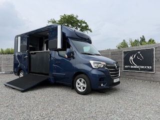 Renault Master | HORSETRUCK | STX | STALLION 3XL | 2022 | 13.330KM | HENGST | MANUEL | 165PK | 3-SEAT | L3 | LUXE  | NL KENTEKEN
