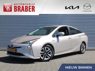 Toyota Prius 1.8 Executive | Trekhaak | Stoelverwarming | Camera | Leer | Dodehoek detectie | JBL audio | HUD | 17” LM | Navi | LED | Cruise adapt. | Incl. winterset |
