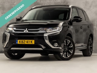 Mitsubishi Outlander 2.0 PHEV Deluxe 204Pk Automaat (SCHUIFDAK, NAVIGATIE, LEDER, 360 CAMERA, GETINT GLAS, STUUR/STOELVERWARMING, ADAPTIVE CRUISE, NIEUWE APK, NIEUWSTAAT)