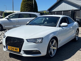 Audi A5 Coupé 1.8 Benzine Coupe Wit 2012 Facelift Xenon / Led