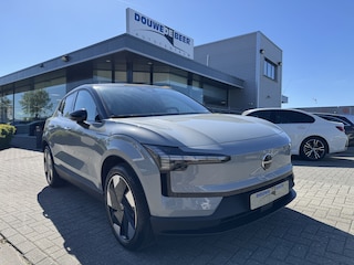Volvo EX30 Single Motor Extended Range Plus 69 kWh Harman kardon, warmte pomp, stoel en stuur verwarmbaar, camera, aut cruise control, etc etc