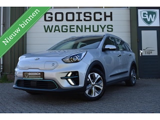 Kia Niro e-Niro DynamicLine 64 kWh | 100% SOH | 3-Fase | Camera | Stoelverwarming |