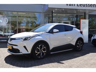 Toyota C-HR 1.8 Hybrid STYLE ULTIMATE AFN.TREKHAAK DODEHOEK DETECTIE SENSOREN V+A STOELVERW. KEYLESS AD-CRUISE LED