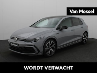 Volkswagen Golf 1.5 eTSI Aut. R-Line | Panoramadak | IQ Light | BlackStyle | Winterpakket | HeadUp Display | 18" Velgen |