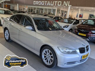 BMW 320i Business Line Automaat Airco, Cruise Control, Stuurbekrachtiging