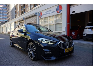 BMW 218i High Executive M-SPORT | Pano-dak | Sfeer | Adaptive + Lane | Apple CarPlay | NL Auto | Compleet BMW onderhouden