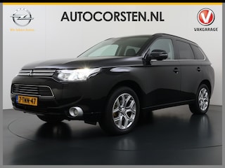 Mitsubishi Outlander 2.0 PHEV Hybride 4WD Intense+ Camera Ecc Rockford Fosgate®-Audio Cruise Control Bluetooth Keyless Lmv Privacy Glas Isofix Regen-Lichtsensor AWD Origineel Nederlandse Auto