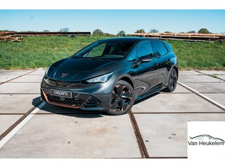 Cupra Born Performance One 62 kWh | ALCANTARA | FULL LED | CAMERA | APPLE CAR PLAY