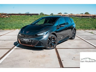 Cupra Born Performance One 62 kWh | ALCANTARA | FULL LED | CAMERA | APPLE CAR PLAY