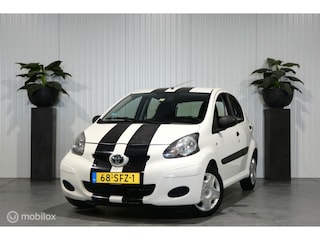 Toyota Aygo 1.0-12V Now airco elektrische ramen