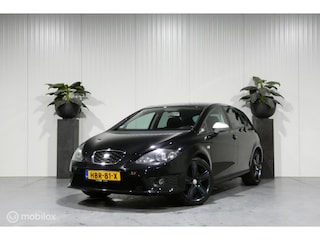 Seat Leon 2.0 TFSI FR dsg automaat trekhaak stoelverwarming