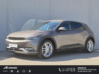Hyundai Ioniq 5 Style 58 kWh / SOH 100% / Dealer onderhouden / 8 jaar Batterijgarantie / Fabrieksgarantie tot 02-2027 / CCS snellader / WLTP bereik 384 km bereik stad 587 km / Achteruitrijcamera / Stuur- & Stoelverwarming / Adaptief cruise control / Apple Carplay Android Auto / Keyless Entry/Start /