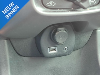 Toyota Aygo 1.0 VVT-i X-PLAY AUTOMAAT AIRCO APPLE/ANDROID CAMERA EL-RAMEN/SPIEGELS NL-AUTO 1E-EIG