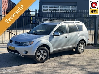 Mitsubishi Outlander 2.4 Intro Edition 2WD | Trekhaak 1500KG