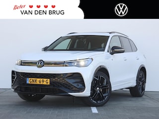 Volkswagen Tiguan 1.5 eHybrid R-Line Business 272PK DSG Black style | Harman kardon | Matrix led | Panoramadak | Head-up display | 360 Camera