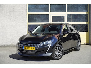 Peugeot 208 1.2 PureTech 5drs Active Pack BJ2021 Lmv 16" | Led | Pdc | App-Connect | Navi | Airco | Cruise control | Getint glas | Distributieriem is vervangen!