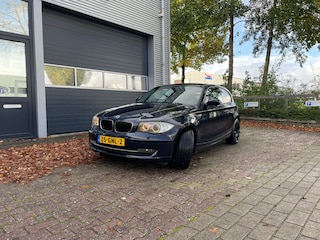 BMW 1-serie 7500 118I BUSINESS LINE