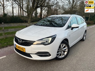 Opel Astra Sports Tourer 1.2 Business Elegance Camera, Navi