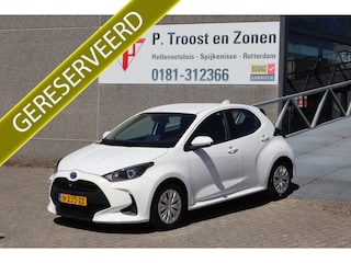 Toyota Yaris 1.5 Hybrid Active Dealeronderhouden! Orig. NL Achteruitrijcamera/Apple carplay/Adaptieve Cruise control/Lane assist/Climate control/DAB/Bluetooth