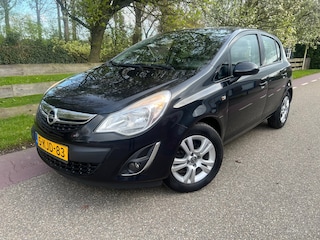 Opel Corsa 1.2-16V Rhythm Airco. PDC