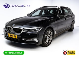 BMW 5-serie Touring 520i High Executive Edition Luxury Line | Panoramadak | Comfortstoelen, Elec. verstelbaar met memory | Elec. achterklep | Sfeerverlichting, Camera, Cruise control, Navigatie, App. connect, Draadloze tel. lader