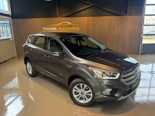 Ford Kuga 1.5 EcoBoost Titanium Navigatie Airco PDC LMV AWD