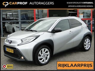 Toyota Aygo 1.0 VVT-i MT First | Led | Cruise | Carplay | Camera