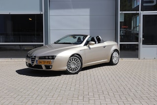 Alfa Romeo Spider 2.2 JTS 6-Bak / ORIG.NL / GEDOCUMENTEERD / 18
