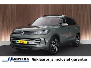Volkswagen Tiguan 1.5 eHybrid 204pk Elegance Trekhaak 360Camera Head-Up Stuur+Stoelverwarming Keyless Massage Panoramadak