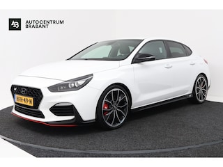 Hyundai i30 Fastback 2.0 T-GDI N2 (STOEL/STUUR VERWARMING, CAMERA, CRUISE CONTROL, ELEKTR STOELEN, PARKEERSENSOREN)