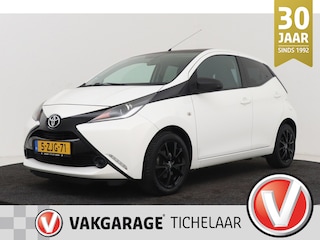 Toyota Aygo 1.0 VVT-i x-play | Org NL | Navigatie | Camera |