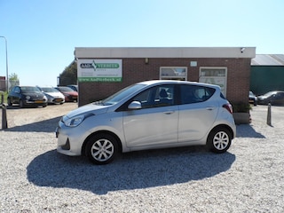 Hyundai i10 1.0i i-Premium