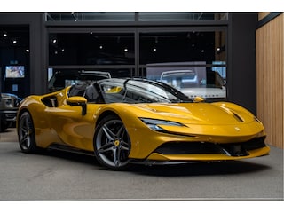 Ferrari SF90 Spider Full Carbon 4.0 V8 Carbon Seats
