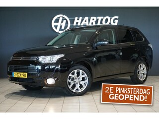 Mitsubishi Outlander 2.0 PHEV instyle + SCHUIFDAK / LEDER / CAMERA /