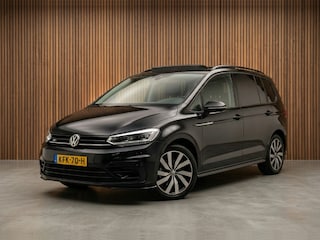 Volkswagen Touran 1.5 TSI R-line 7p carplay navi camera virtual cockpit. panoramdak keyless trekhaak