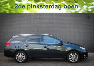 Toyota Auris Touring Sports 1.8 Hybrid Lease+ Net binnen - Nu al te bezichtigen