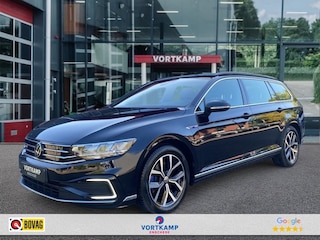 Volkswagen Passat 1.4 TSI GTE TREKHAAK/ACC/STOELVER/CAMERA/NAVI/E-KLEP