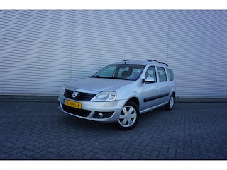 Dacia Logan 1.6 Blackline 7p. Airco / Elektr. ramen / Trekhaak / Lm velgen / NAP