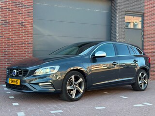 Volvo V60 2.4 D6 AWD Plug-In Hybrid R-Design | Navi | Trekhaak | Leder