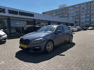 BMW 118i Executive Edition Navi Lmv Cruise Pdc Nap
