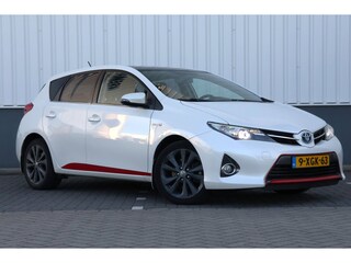 Toyota Auris 1.8 Hybrid |Panorama|Navigatie|Xenon