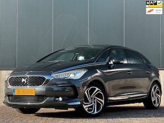 DS 5 1.6 THP Chic