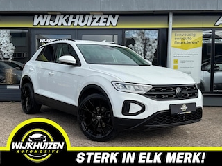 Volkswagen T-Roc 1.0 TSI R-Line met 20 Inch !!! Bomvol opties !!! Nieuwstaat !!!