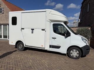 Renault Master | HORSETRUCK | PARAGAN | PRO SAFETY 3 | 2011 | 130PK | 151.099KM | 1020KG LADEN | 3-SEAT | L2 | MARGE | BELGISCH KENTEKEN