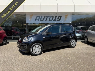 Volkswagen Up 1.0 55kW High up!